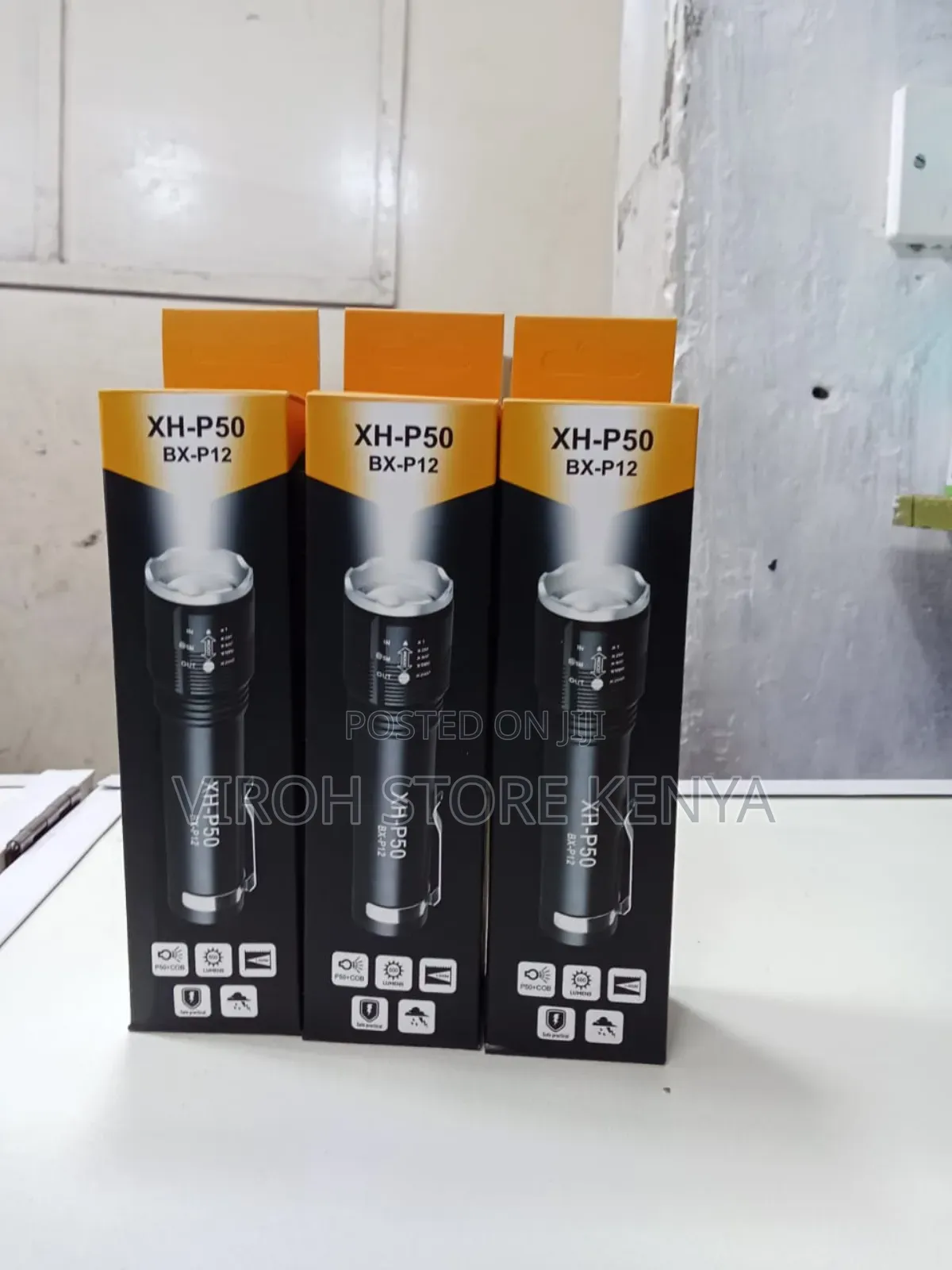 Xhp50 Torch Flashlight Zoom Brightness Camping Torch