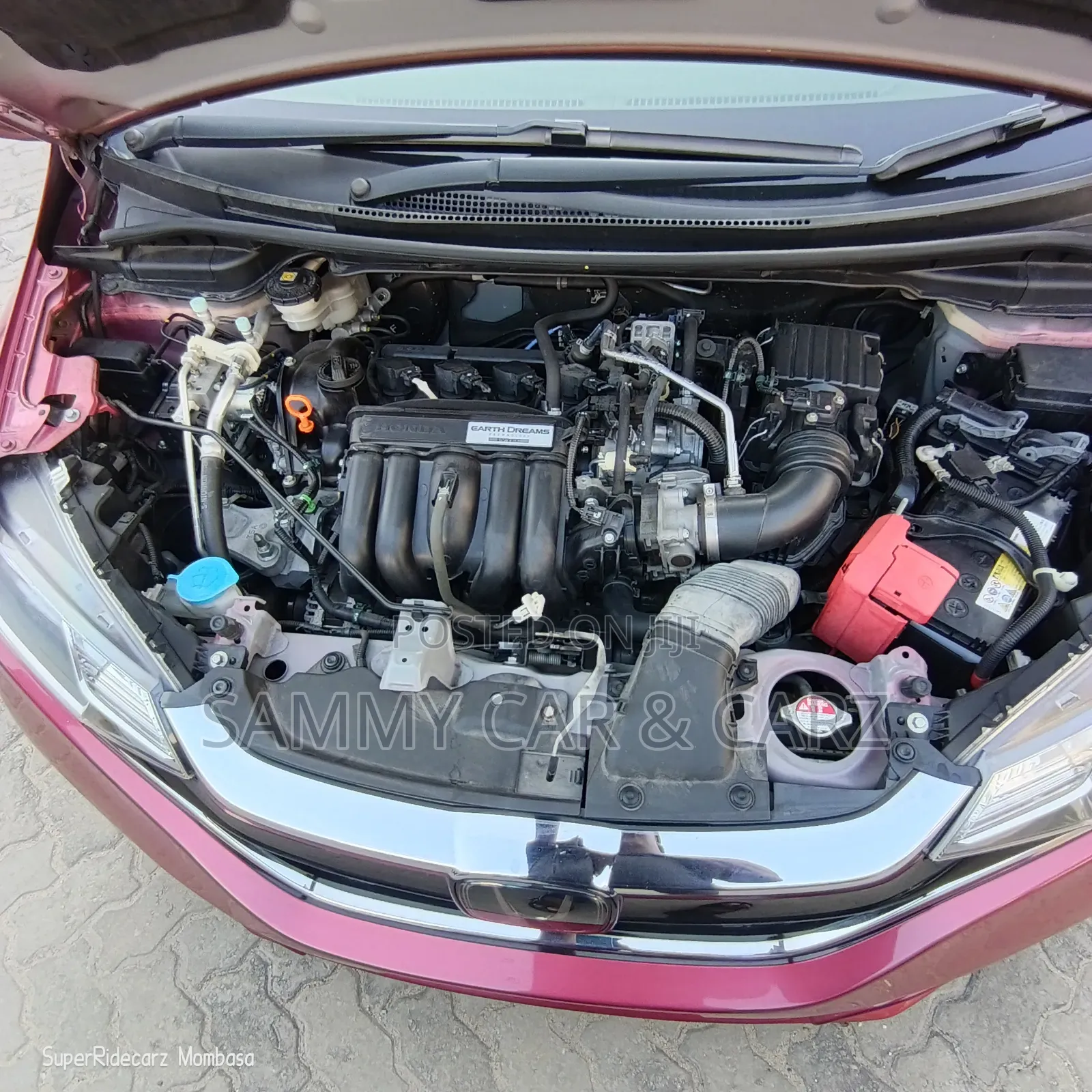 Honda Fit 2018 Maroon