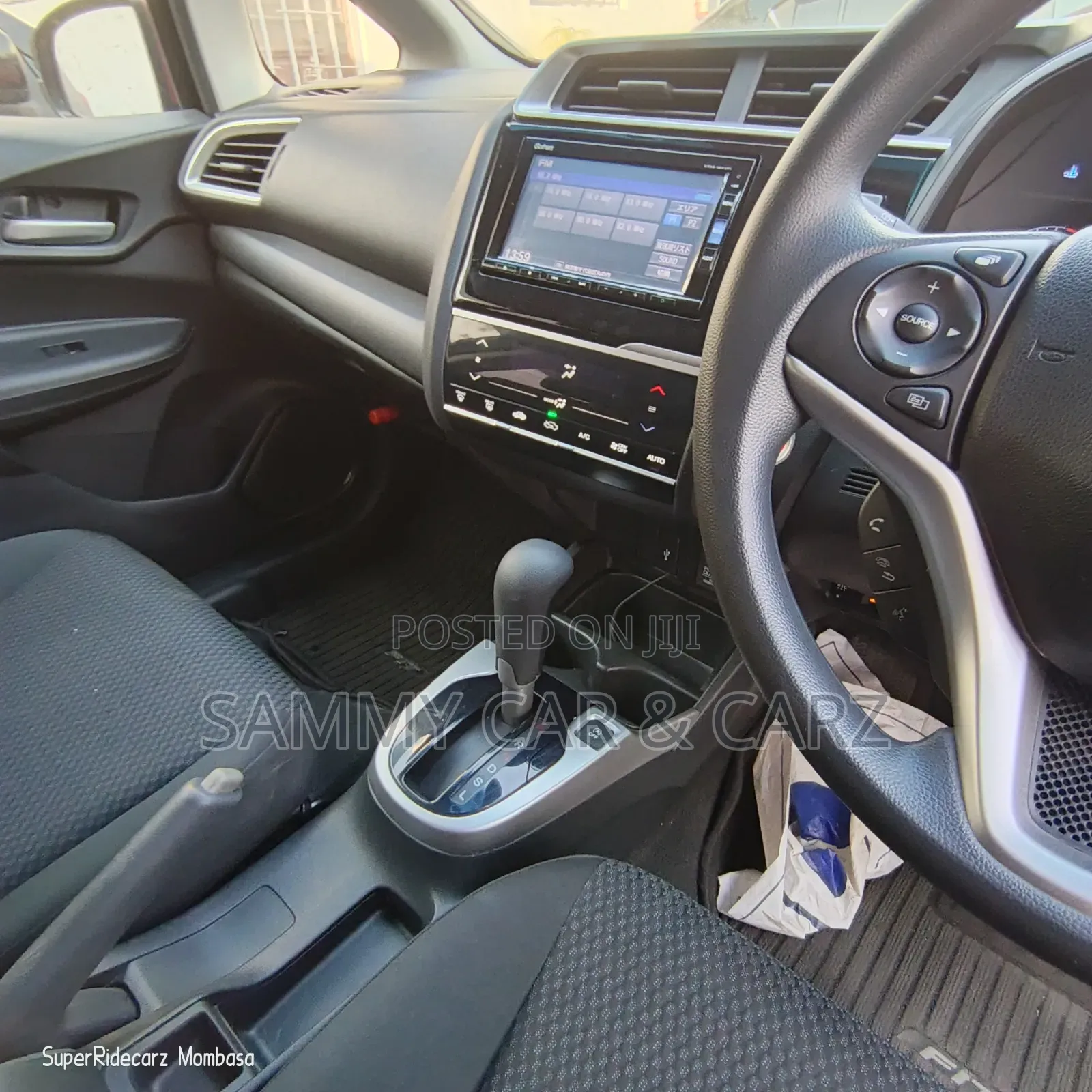 Honda Fit 2018 Maroon