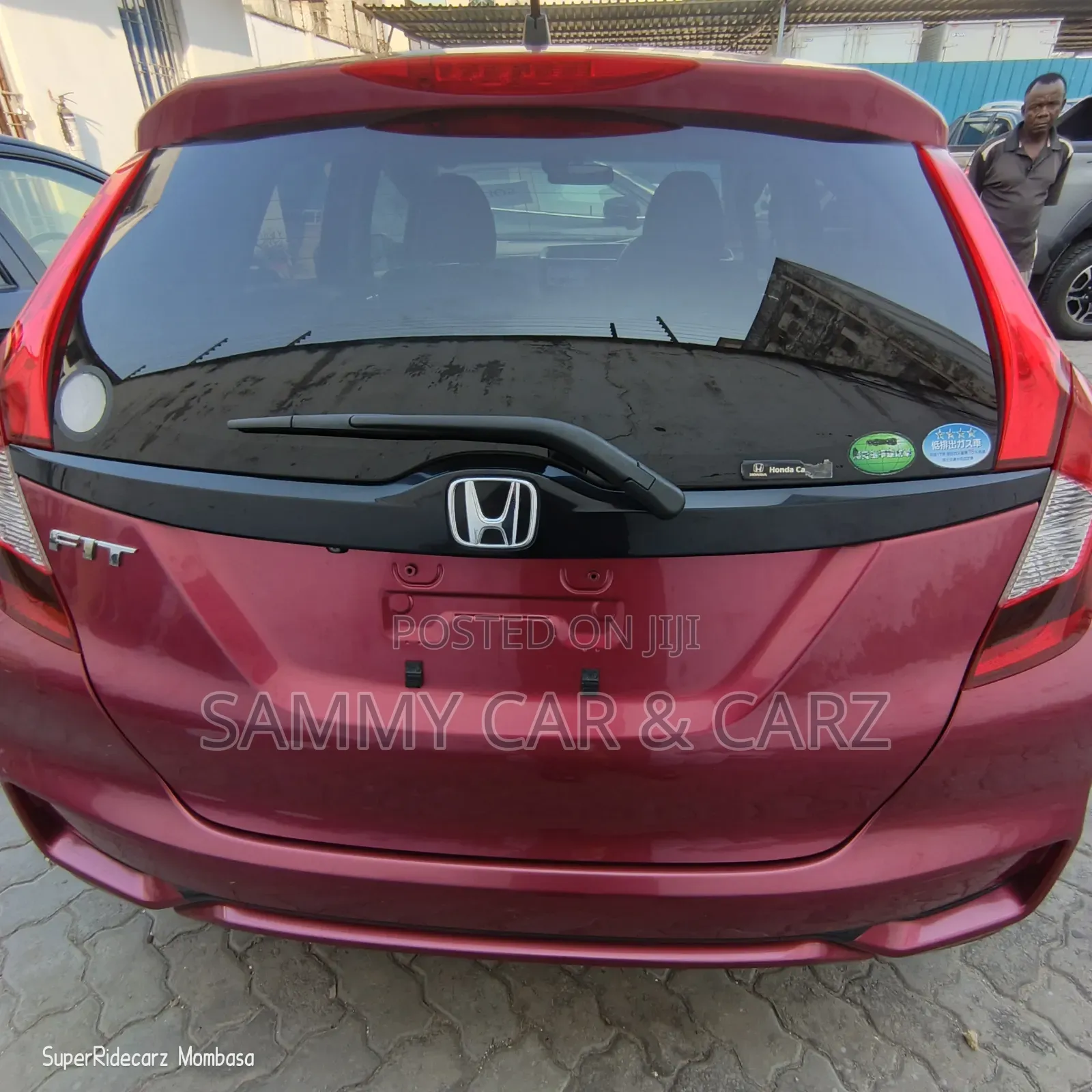 Honda Fit 2018 Maroon