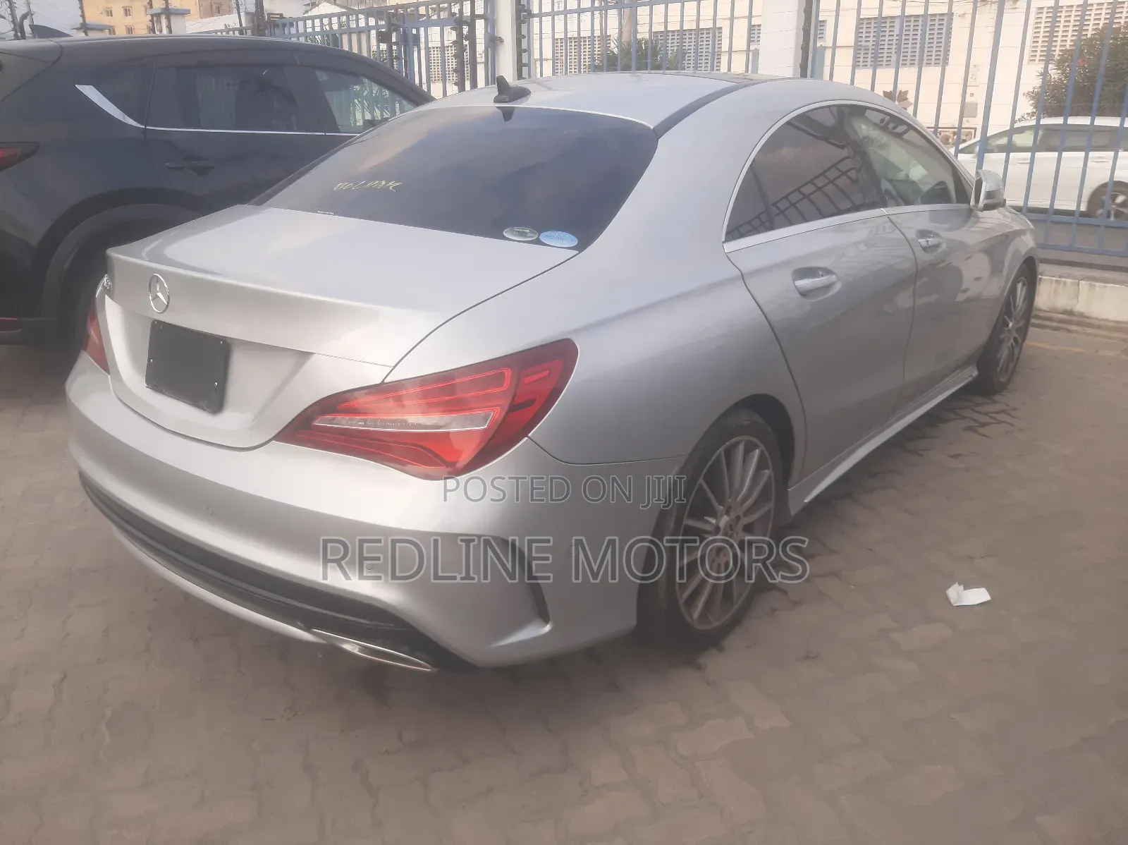 Mercedes-Benz CLA-Class CLA 180 Sedan 2018 Silver