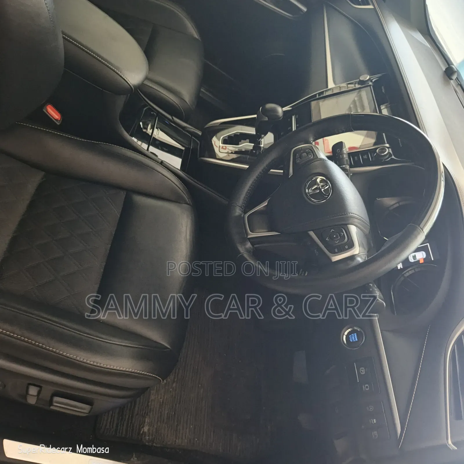 Toyota Harrier 2.0 4WD 2018 White