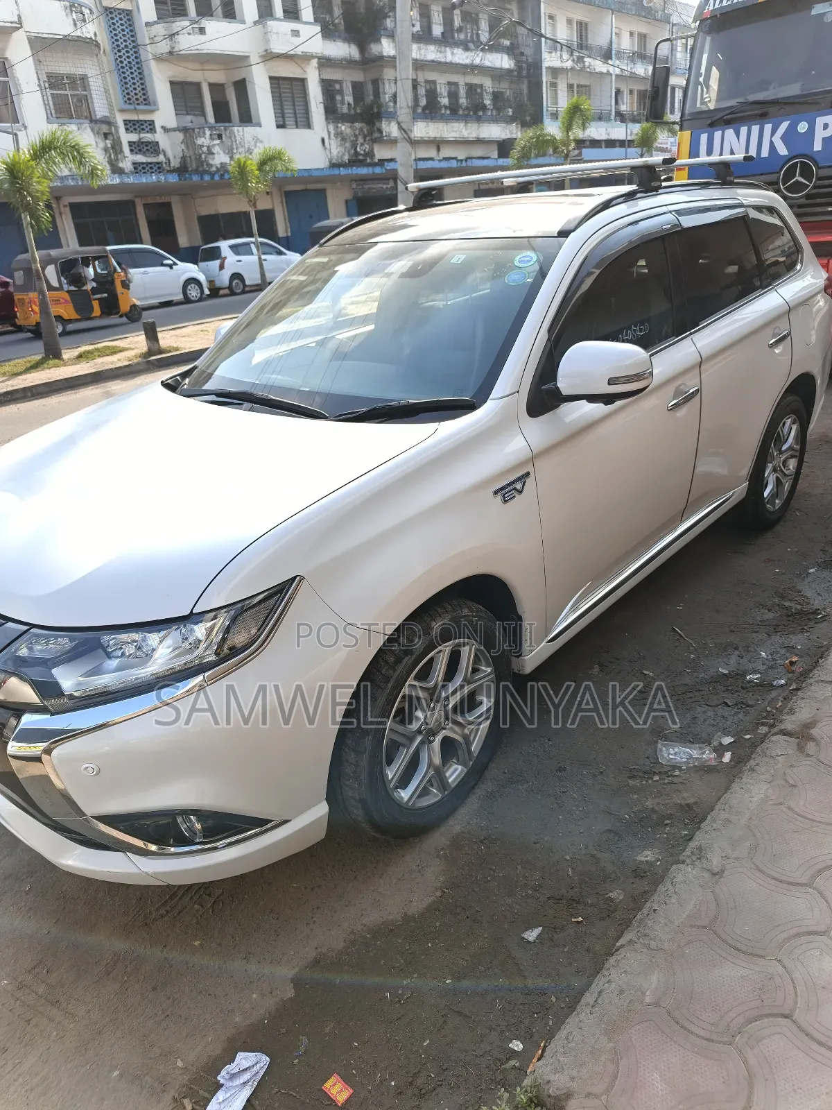 Mitsubishi Outlander 2.0 PHEV AWD 2018 Pearl