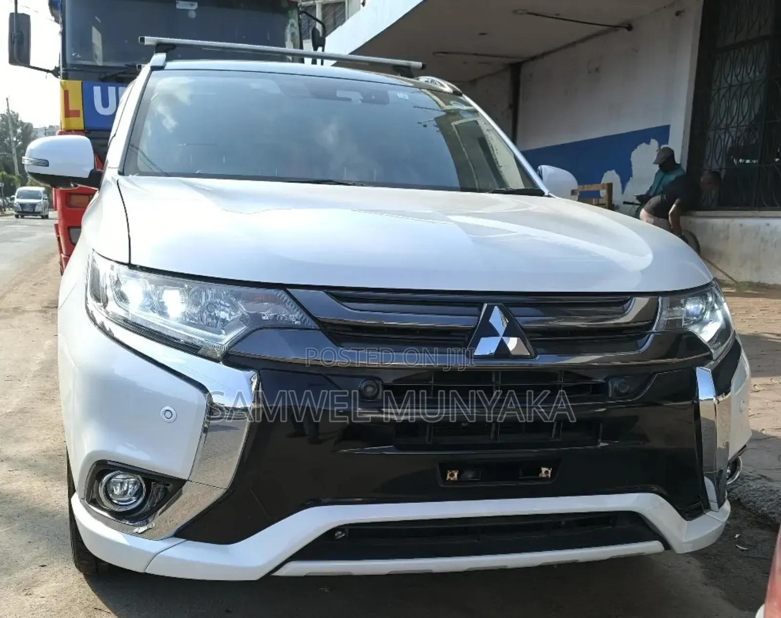 Mitsubishi Outlander 2.0 PHEV AWD 2018 Pearl