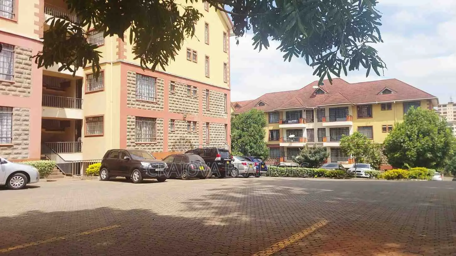4bdrm Duplex in Valley Arcade for sale