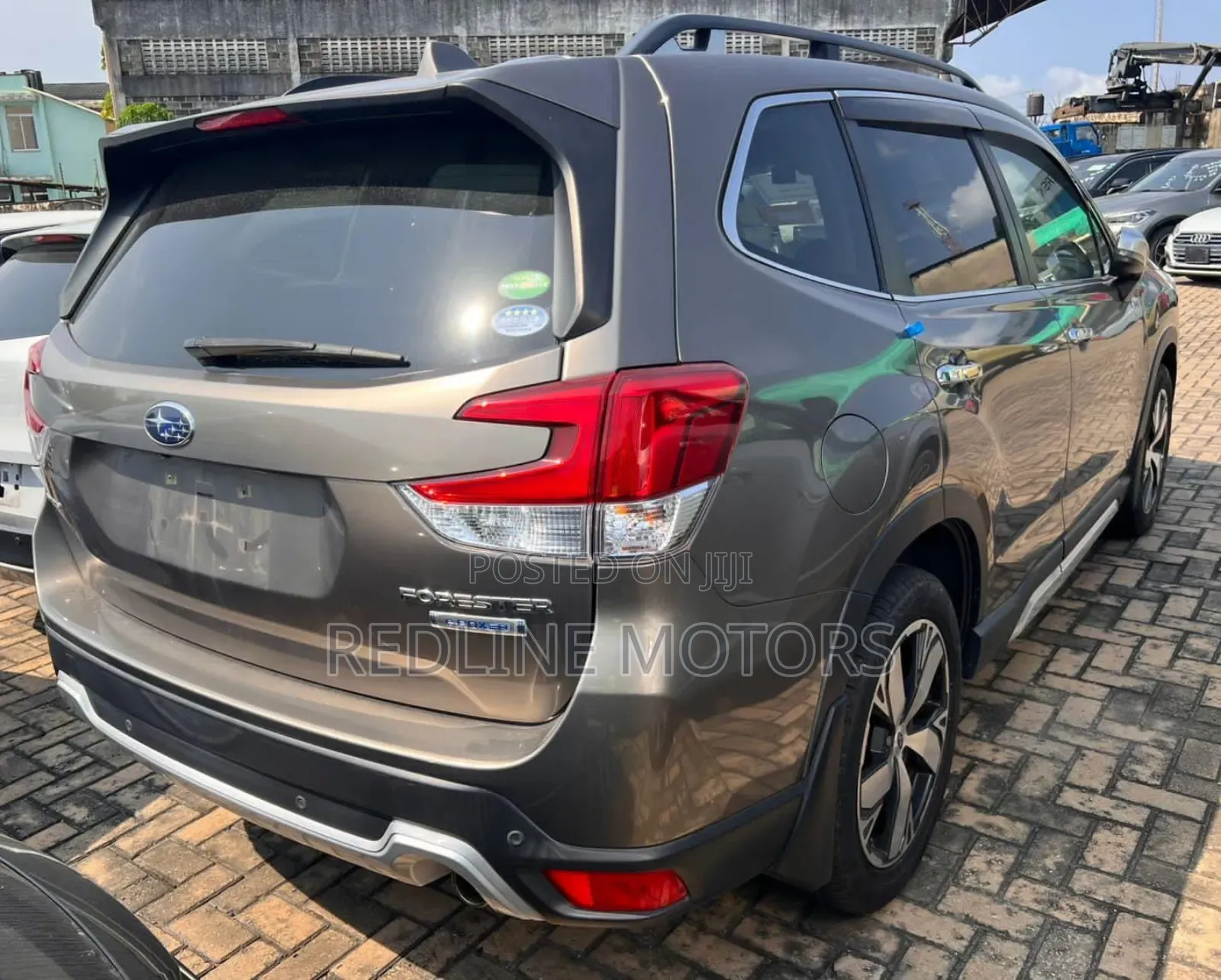 Subaru Forester 2.5i Limited AWD 2018 Ivory