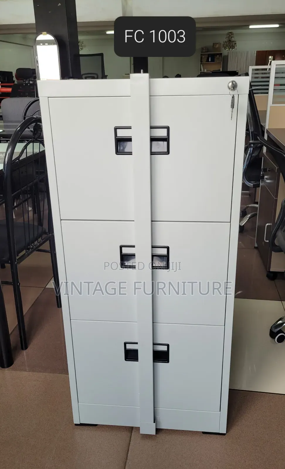 Three Drawer With Locking Bar