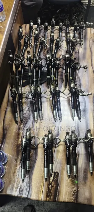 Toyota Hillux, Hiece, Prado Nozzles Ex Japan