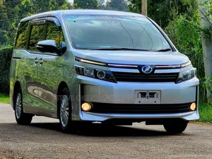 Noah Voxy Serena Velfire for Hire Self Drive Chauffeured