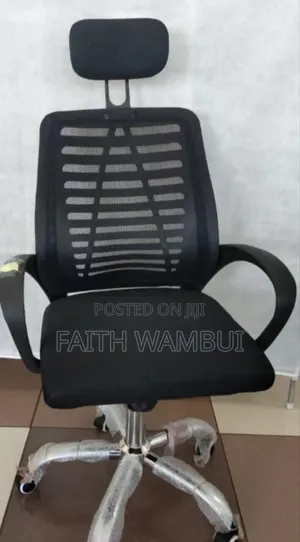 Assembled Secritarial Chair With Head/Secritarial Chair