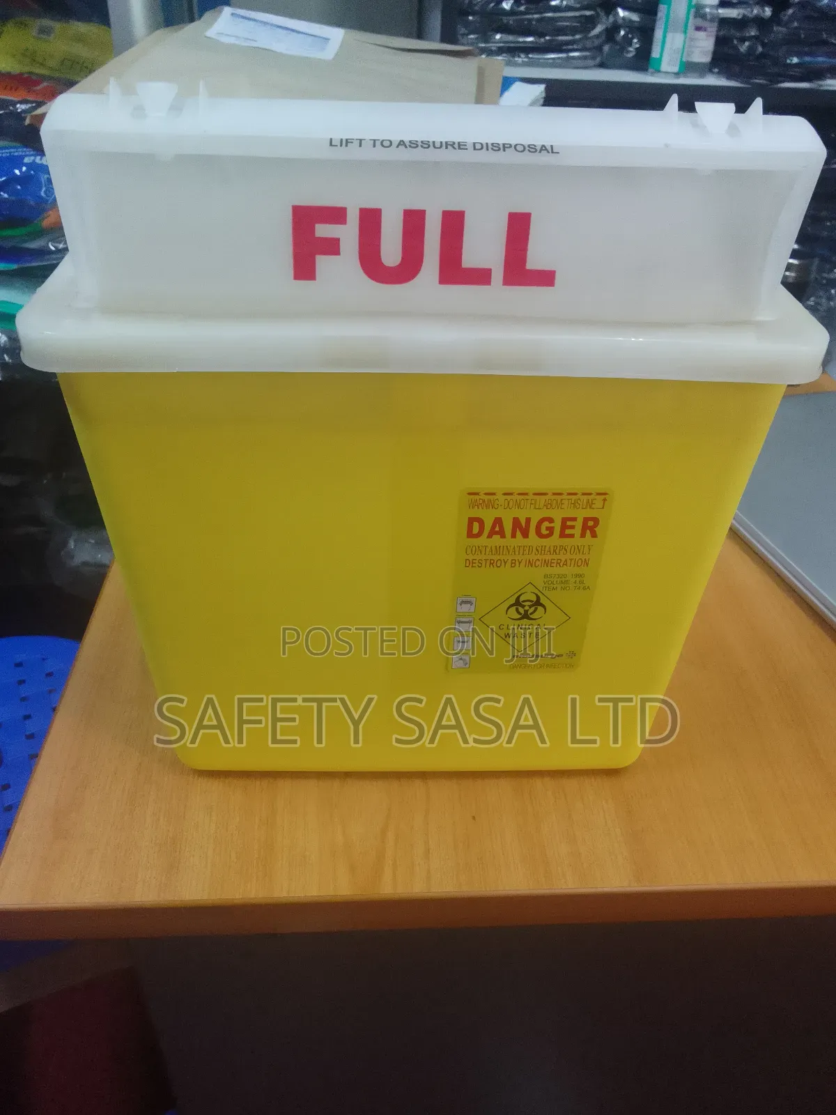 Disposable Sharps Container -biohazard Waste