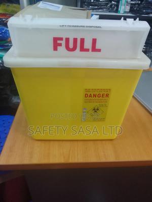 Disposable Sharps Container -biohazard Waste - thumbnail 2