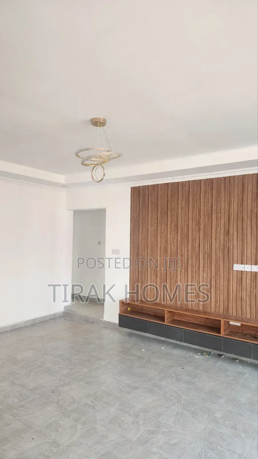 4bdrm Mansion in Batian Estate, Kenyatta Road / Theta for sale