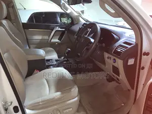 Toyota Land Cruiser Prado 2.8 2018 White