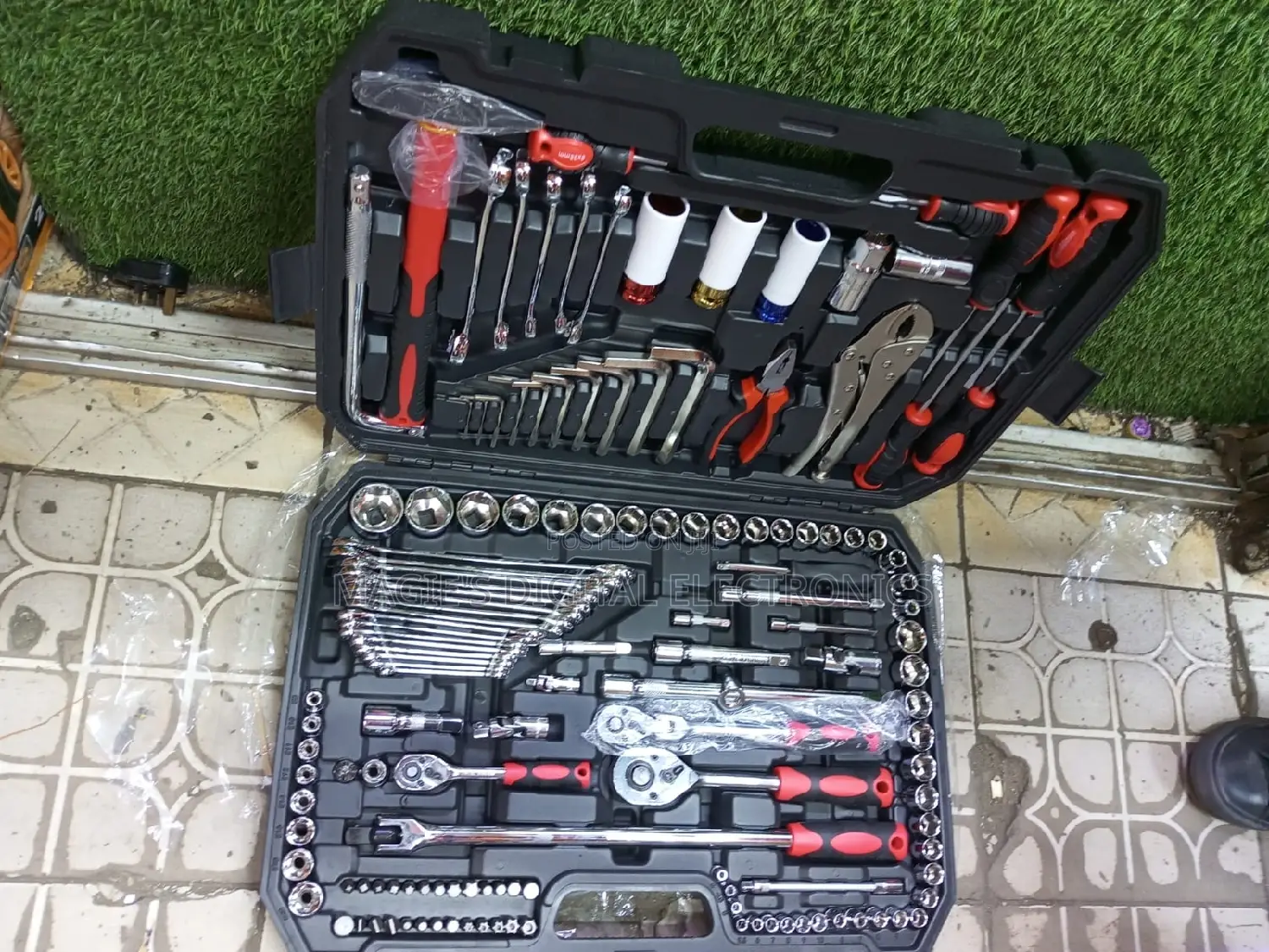 Commercial Standard 142+2pcs Toolset