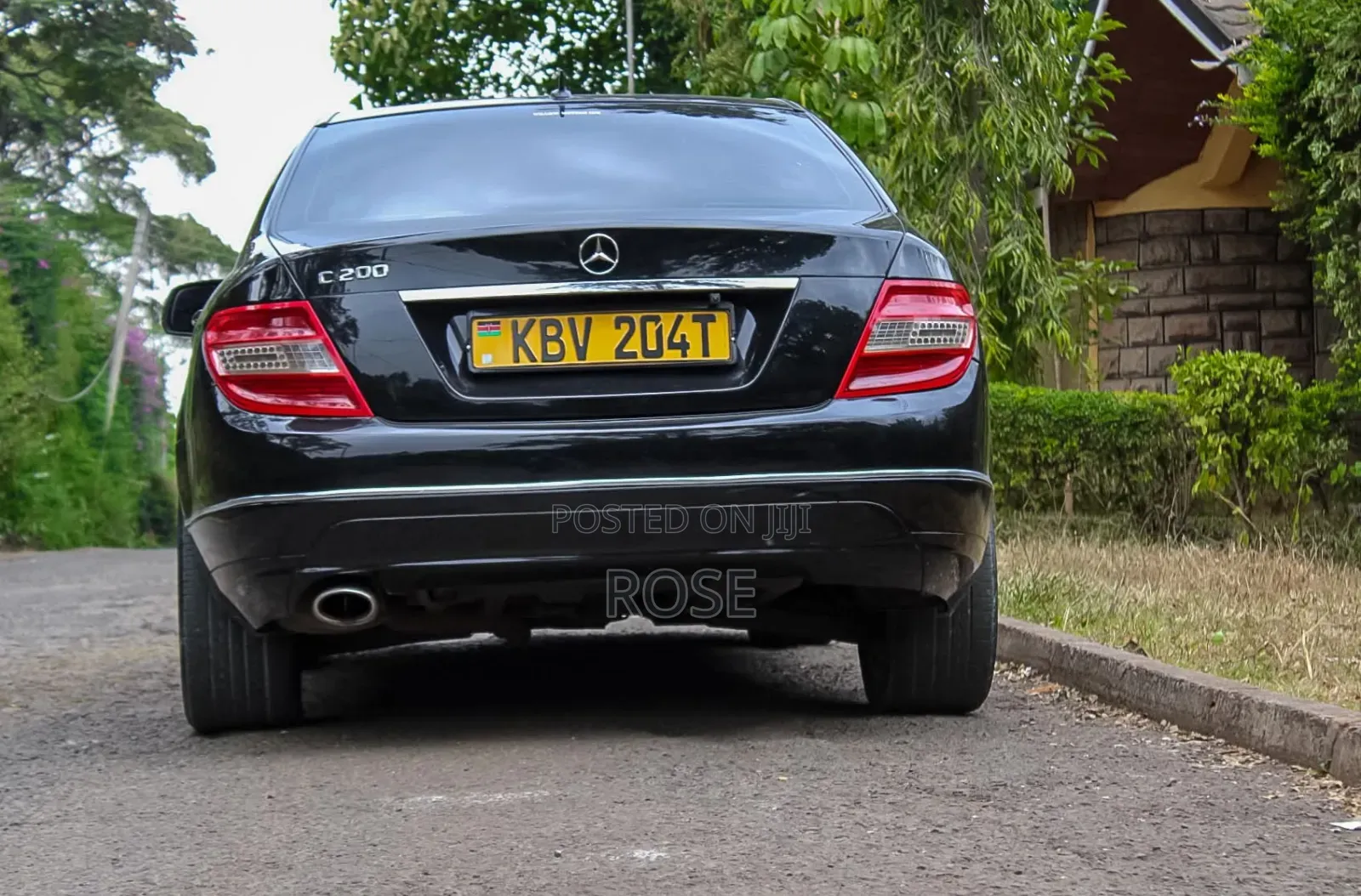 Mercedes-Benz C200 2012 Black