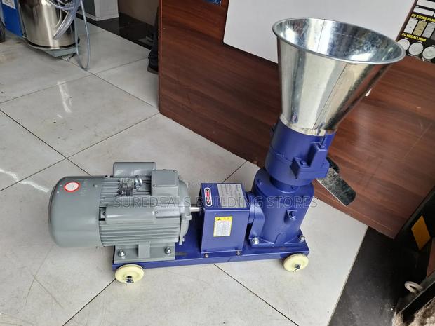 Feed Pellet Machine - main view