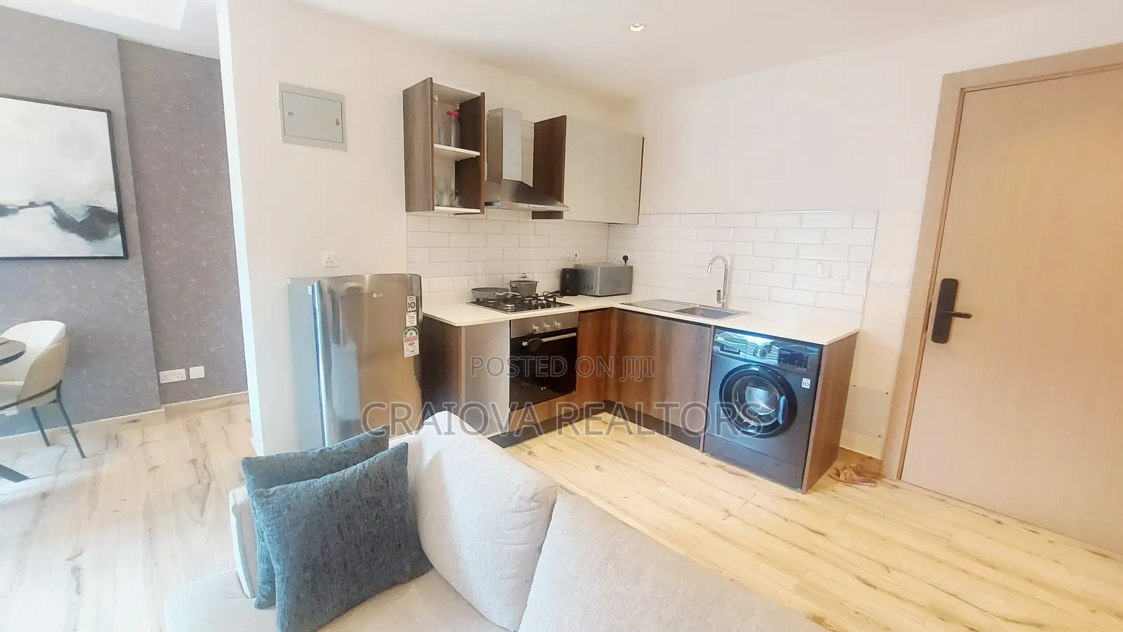 Furnished 2bdrm Apartment in Riverside Drive for sale