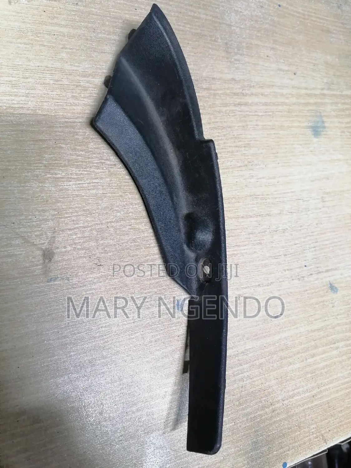 Mazda Demio Windscreen Finisher