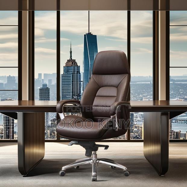 Office Chair : Luxury High Back Bossy Chair - thumbnail 5
