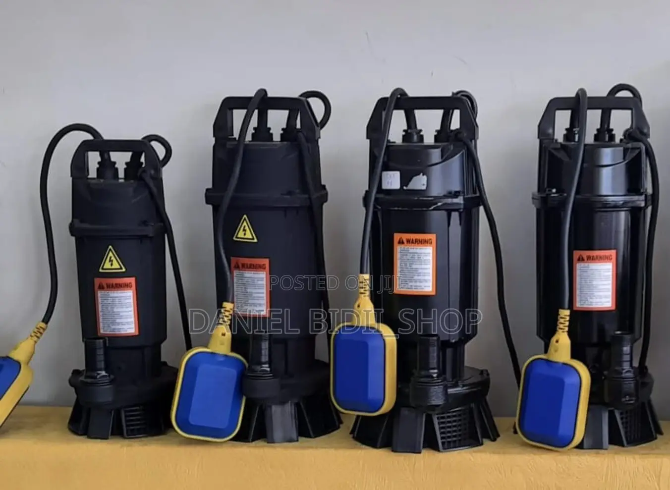 Astramilano Black Shallow Submersible Pump 0.5hp 1inch