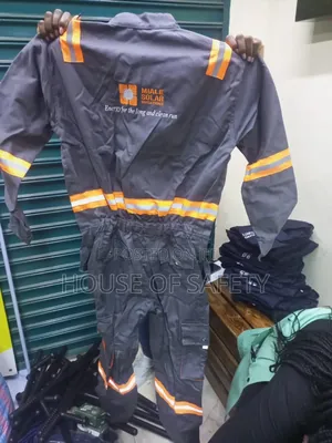 Reflector Cargo Overall