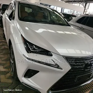 Lexus NX 300 FWD 2018 White