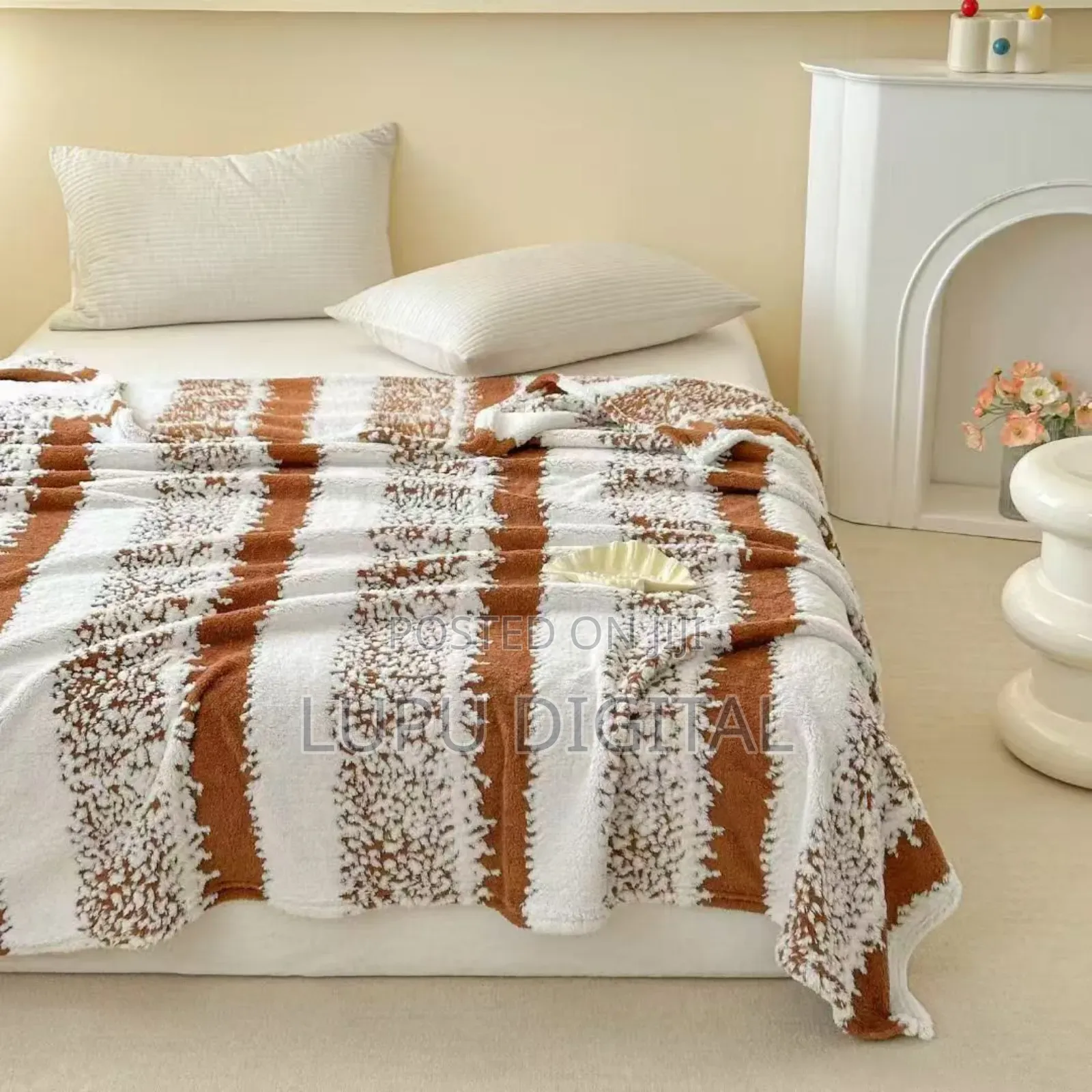 Sherpa Throw Blanket
Size 6*7