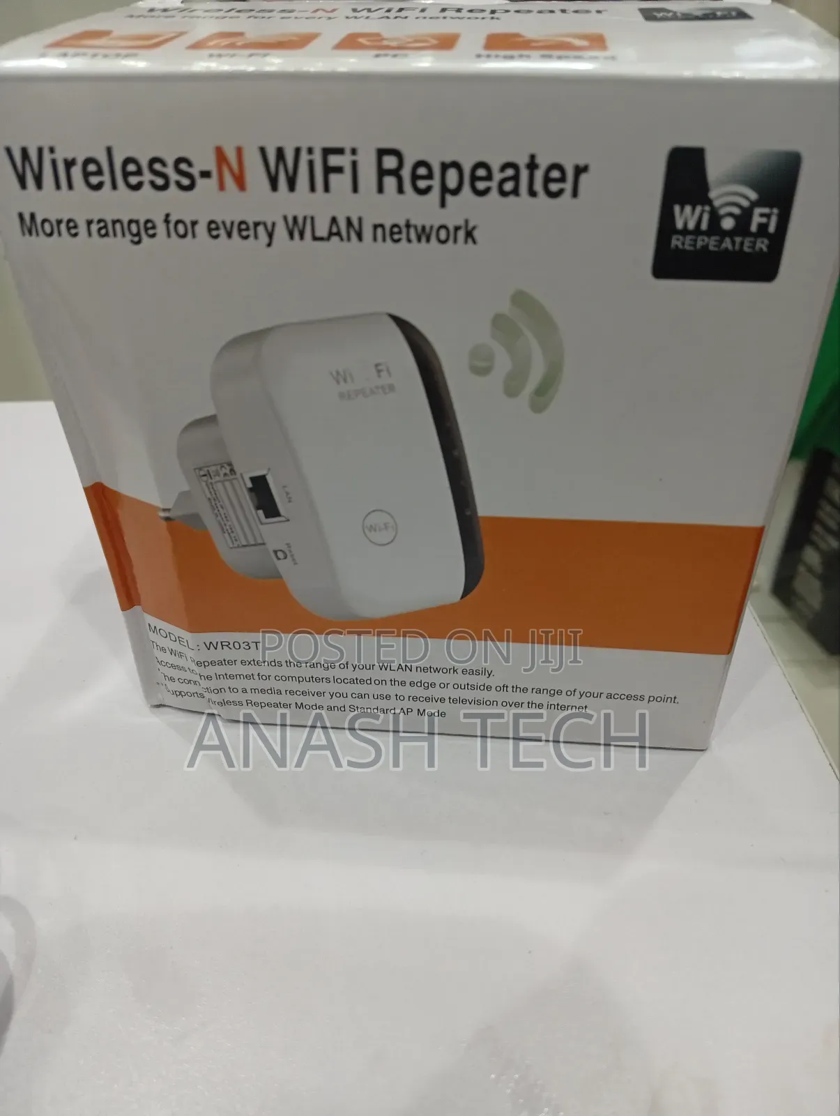 Wall-Mount 300mbps Signal Booster Extender for Wifi