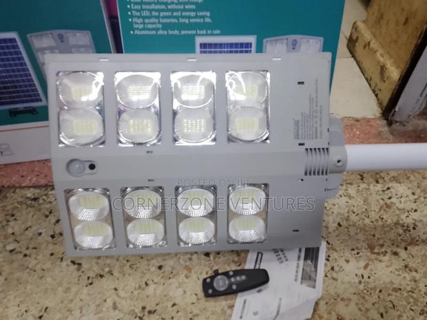 2000w Solar Street Light / Street Light - thumbnail 3