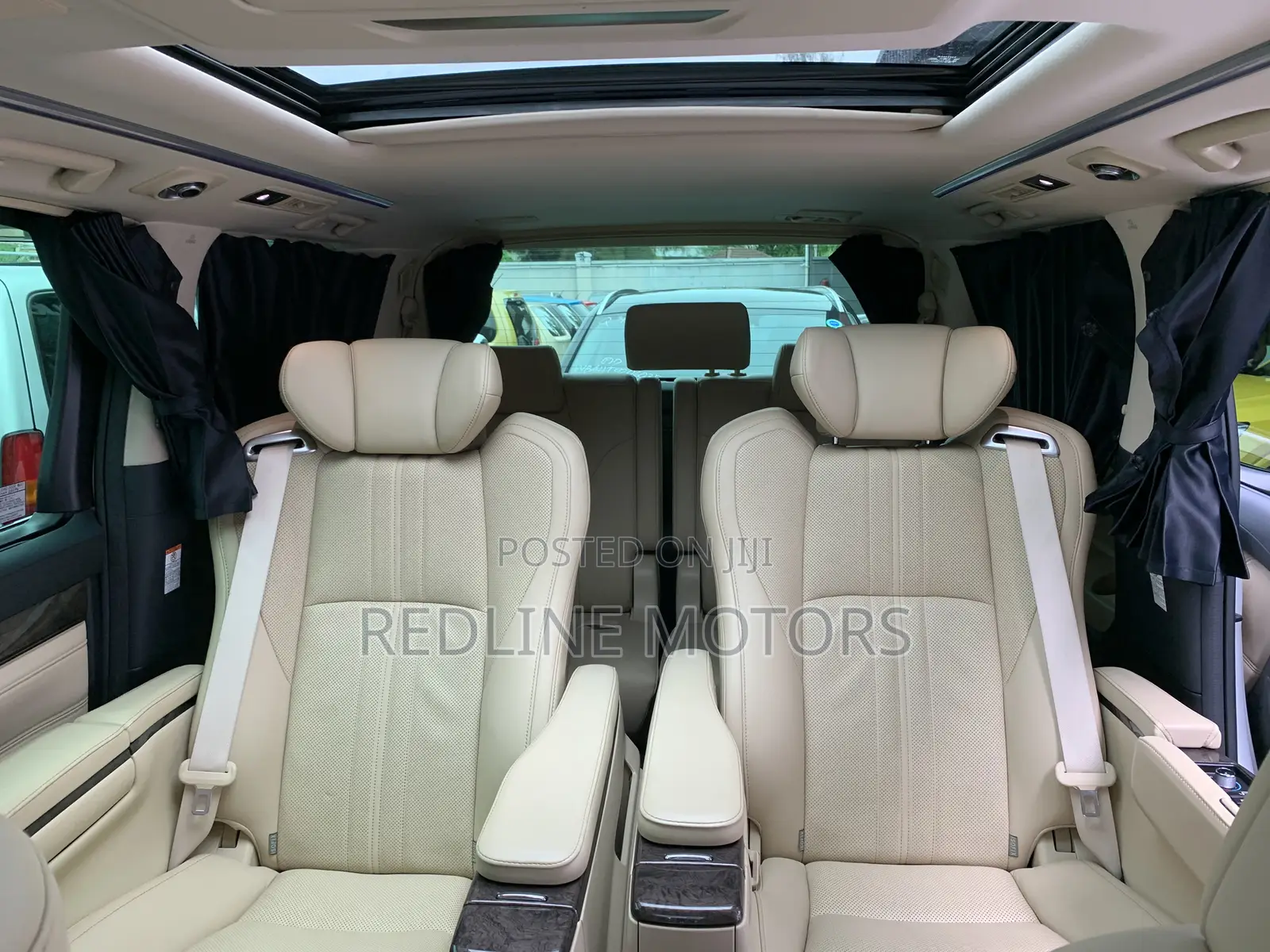 Toyota Alphard 3.5 Petrol AWD 2018 White