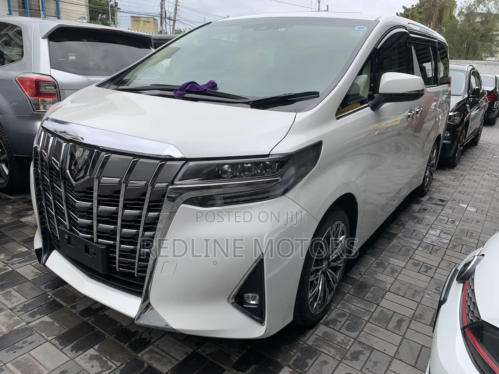 Toyota Alphard 3.5 Petrol AWD 2018 White