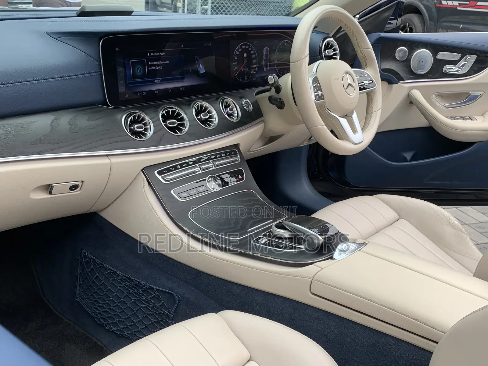 Mercedes-Benz E200 2018 Blue