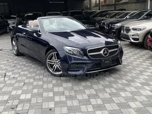 Mercedes-Benz E200 2018 Blue