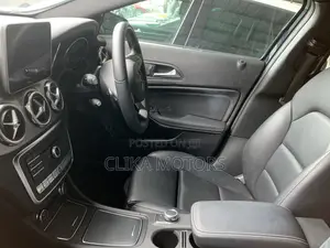 Mercedes-Benz GLA-Class 2018 Black