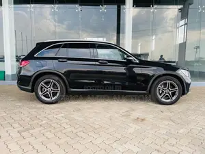 Mercedes-Benz GLC-Class 2019 Black