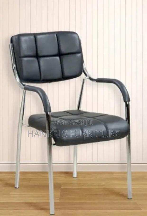 Fort Black Fancy Visitor Chairs