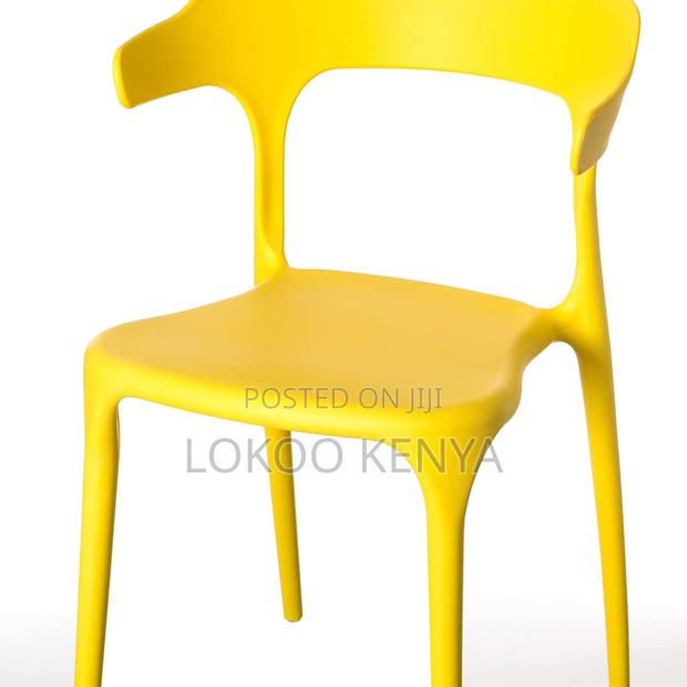 Dining Chair : Weather-Resistant Plastic Dining Seats - thumbnail 4