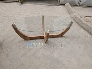 Round Glassy Table