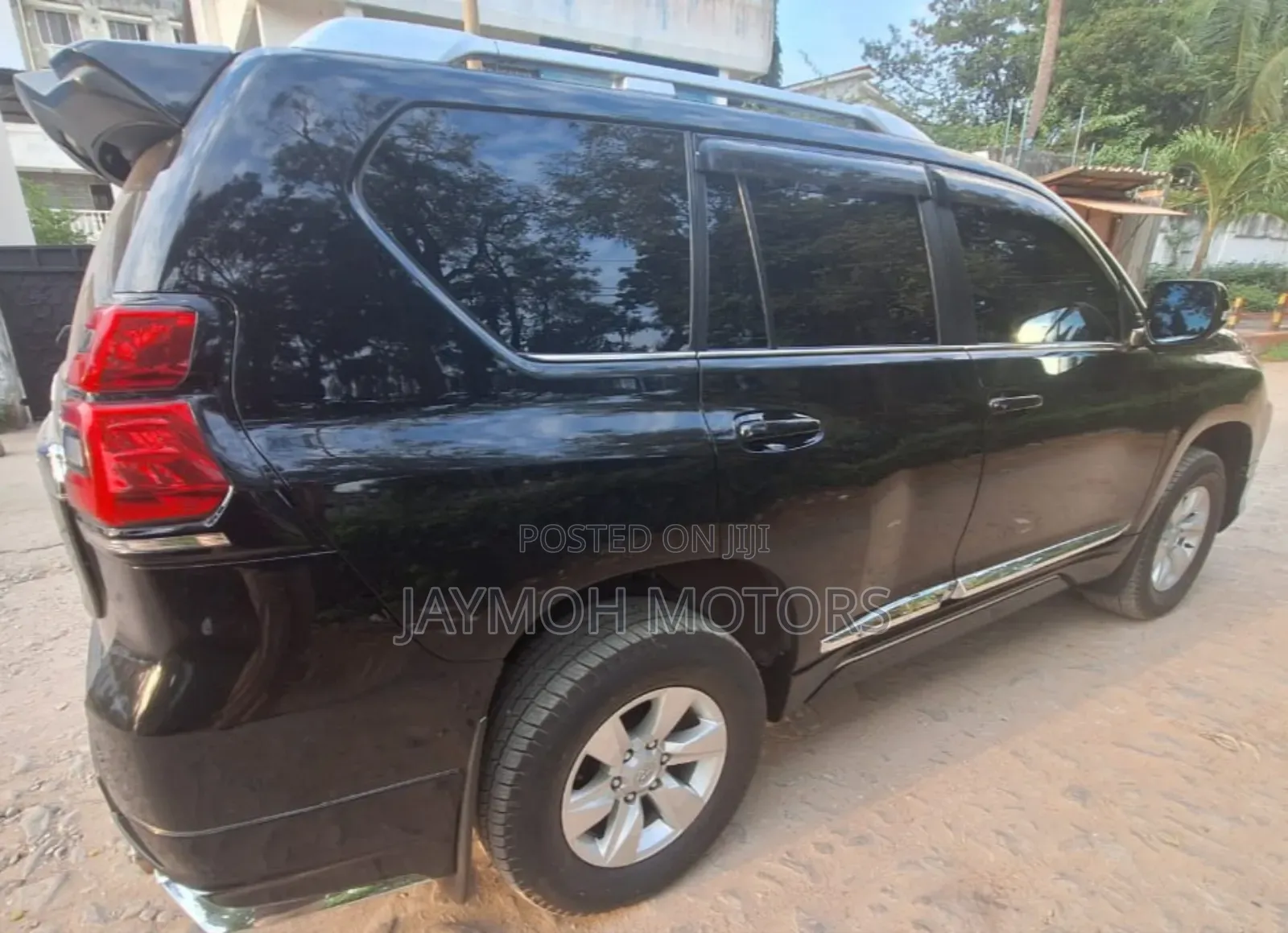 Toyota Land Cruiser Prado 2018 Black