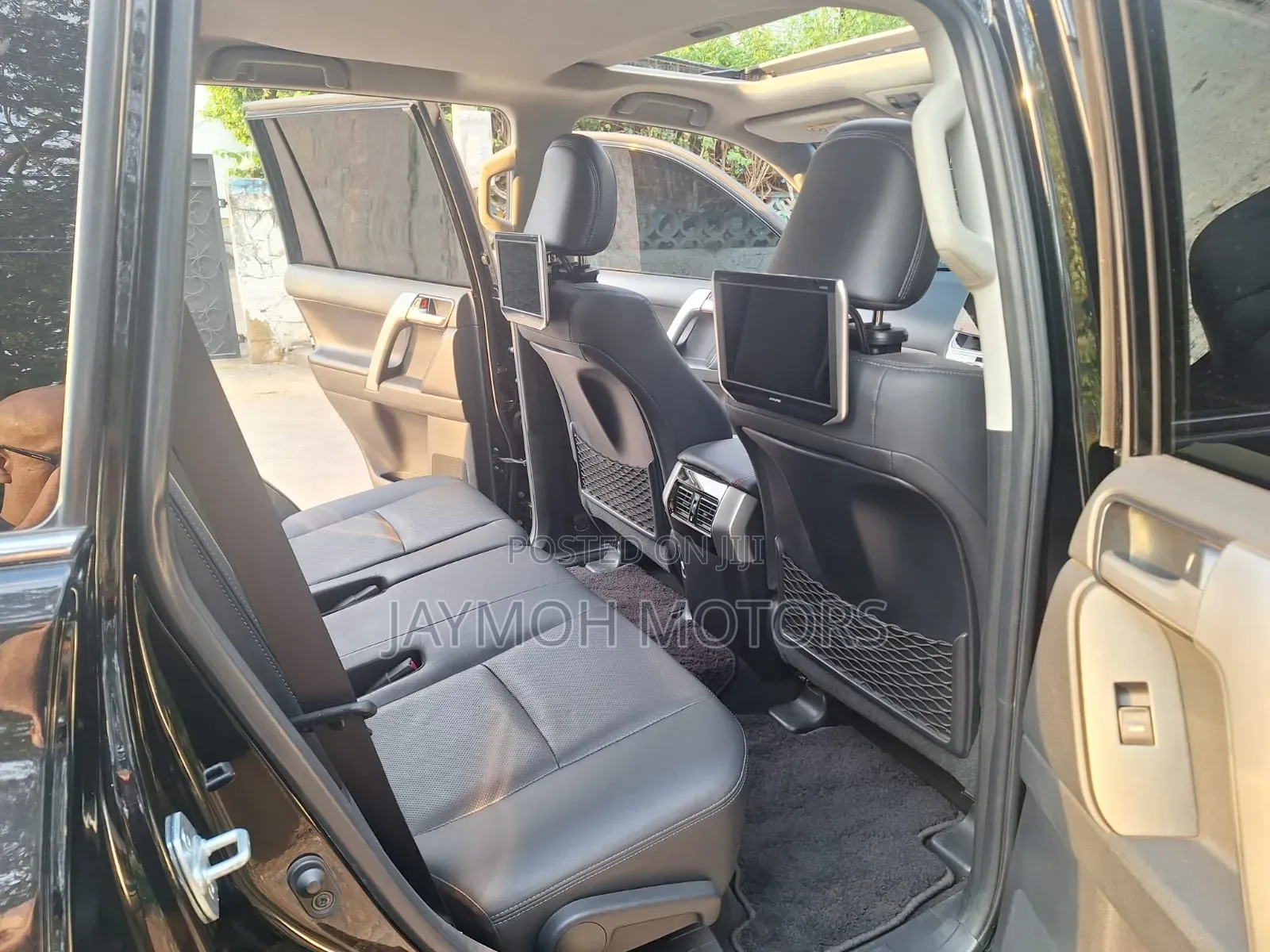 Toyota Land Cruiser Prado 2018 Black