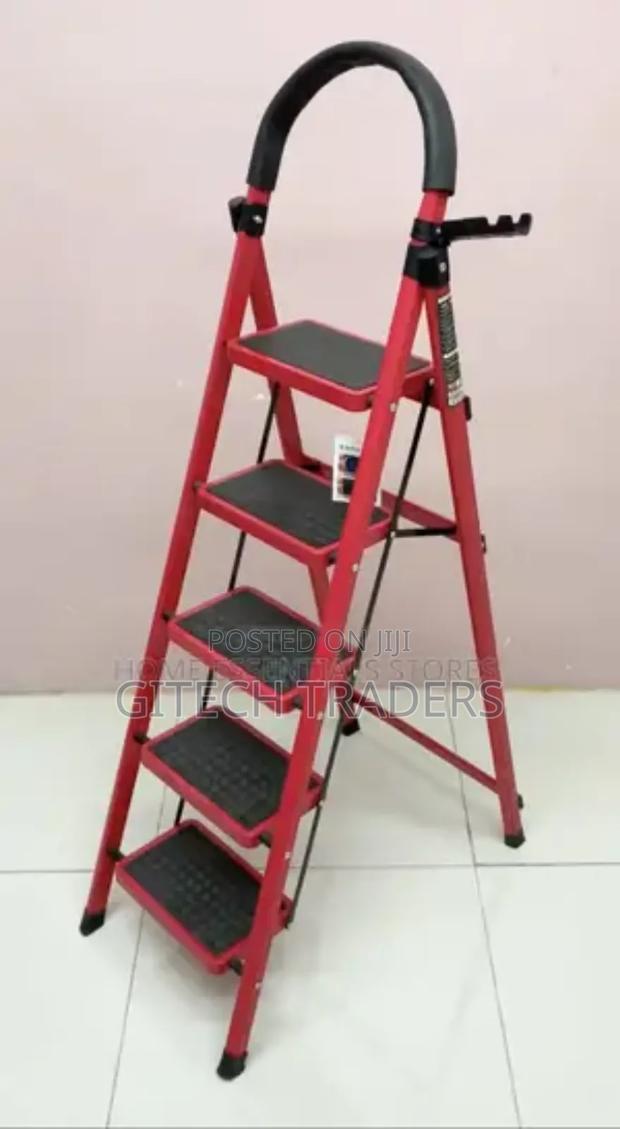 5 Steps Ladder