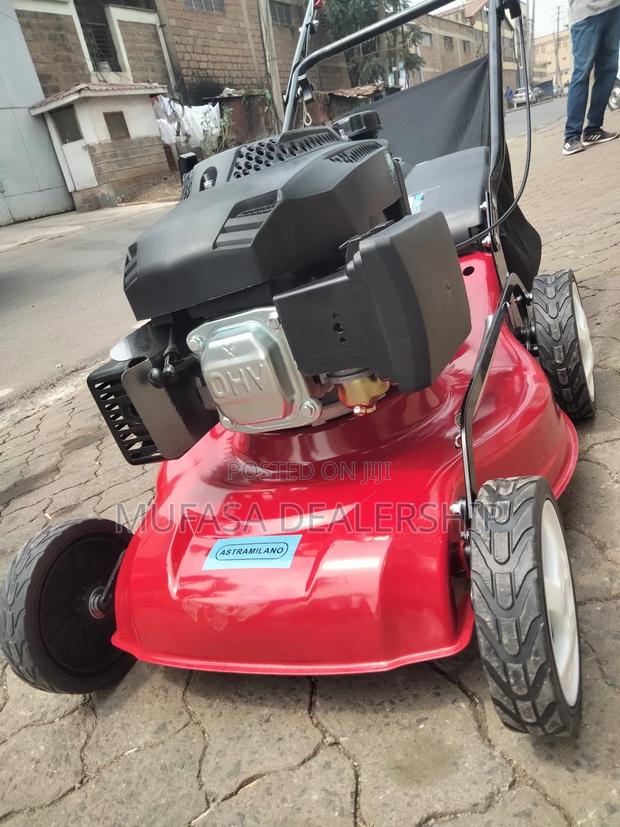 18" Blade New Lawn Mower Machine~4hp Astramilano - main view