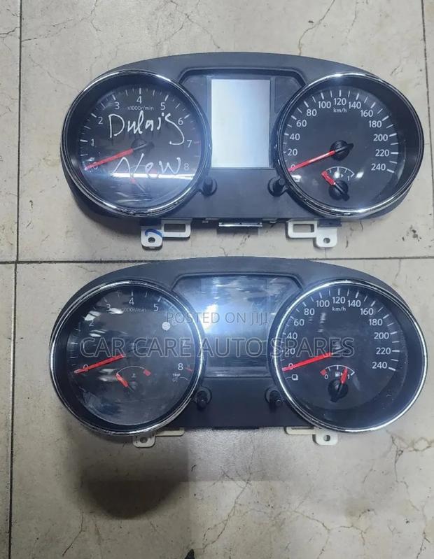 Dashboard Clock Nissan Dualis/Qashqai