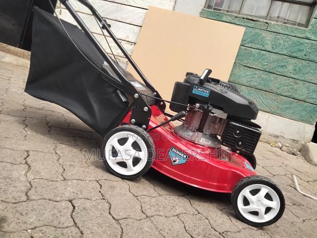 Astramilano Lawnmower 4hp on Offer!! - thumbnail 3