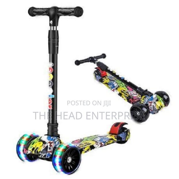 Graffiti Heavyduty Multicolor Wheels Scooter - main view