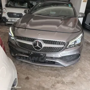 Mercedes-Benz GLA-Class 2018 Gray