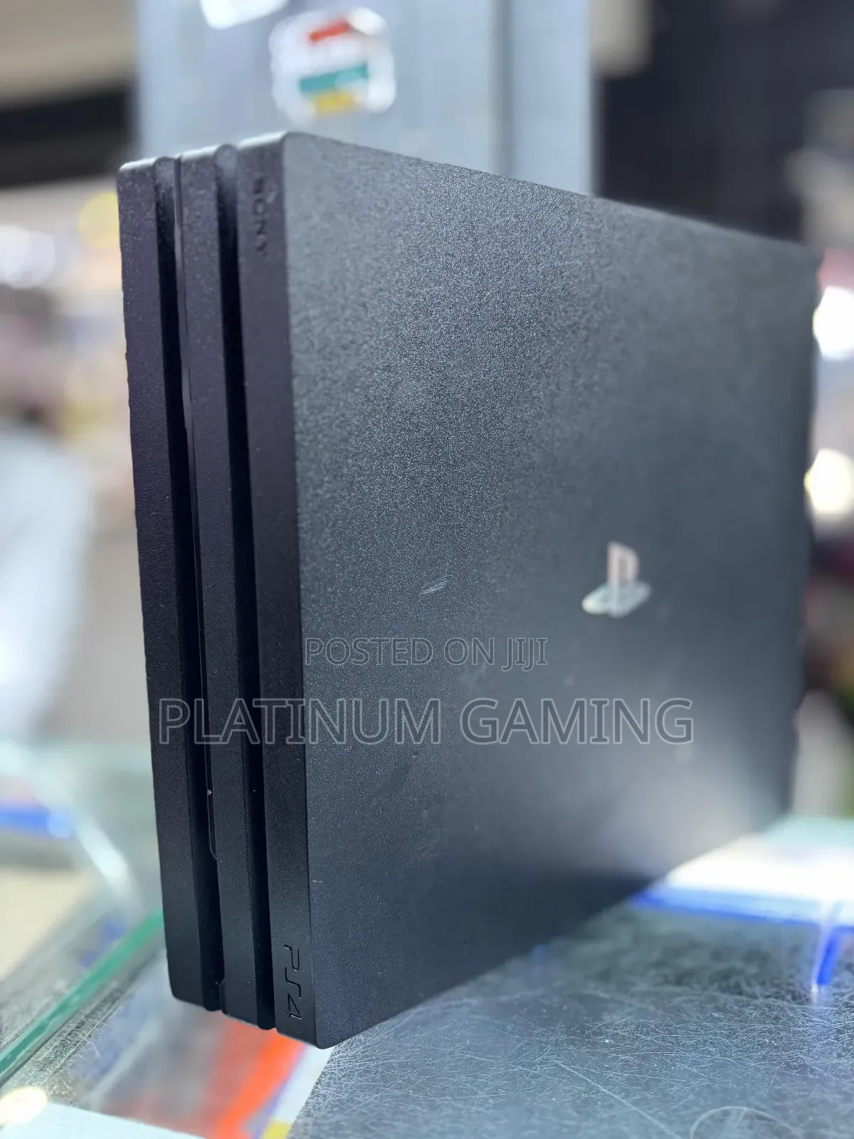 Used Playstation 4 Pro 1tb