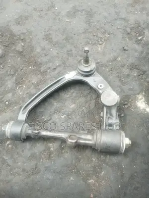 Control Arms Toyota Hiace 7l