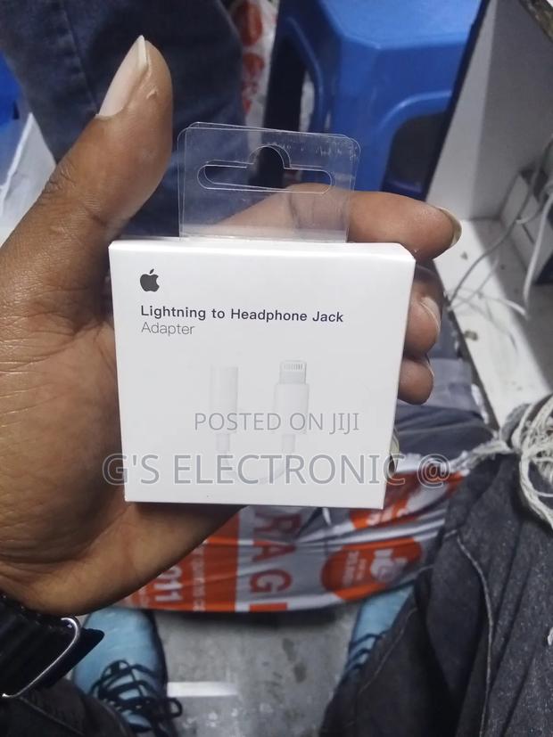 Lightning to Headphone Jack Adapter New - main view